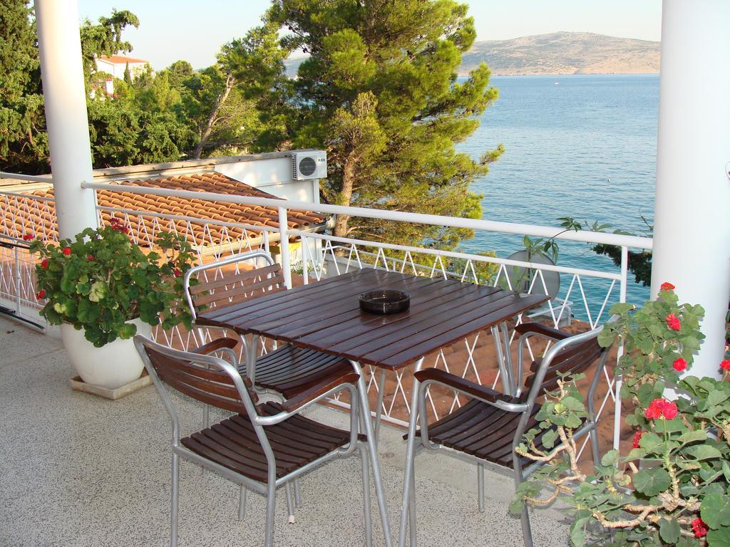 Apartment Buco Starigrad Paklenica Cameră foto
